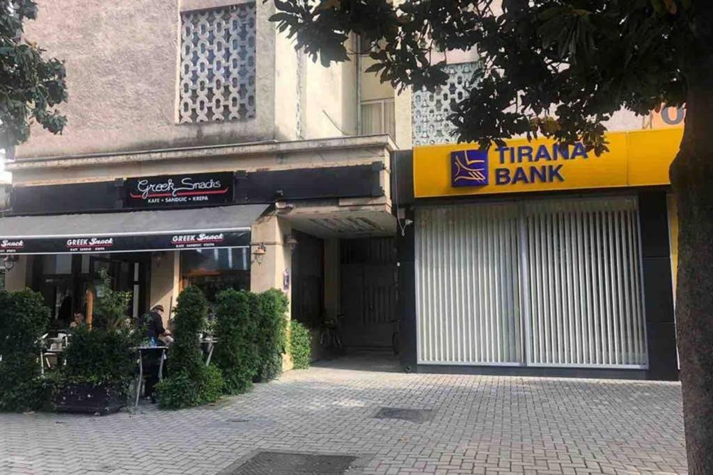 Lina -Tia Lovely New Bazaar Apartment Tirana Exterior foto